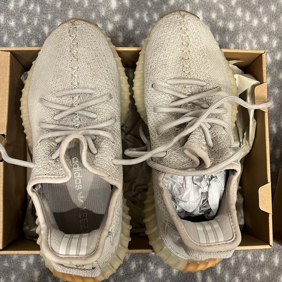 Adidas YEEZY boost 350 v 2 in Sesame - Picture 4 of 6